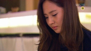 유리 NG 버릇 공개 ‘눈길’, “얼굴만큼 버릇도 귀엽네!”