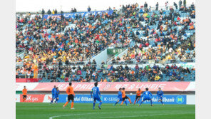 ‘제주’발 돌풍에 모기업도 들썩들썩