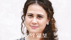 [단독]‘20대 외국 여성’ 김정일 딸 공개