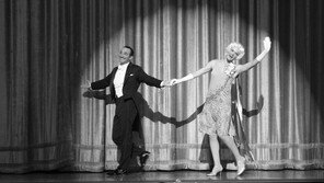 [O2플러스/칼럼]<손택균의 카덴차>‘아티스트’: 영화에 대해 글을 쓴다는 것