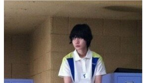 배두나 중학생 몸매 ‘작은 체구+극세사 다리’ 눈길