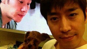 에릭 ‘적도의 남자’ 본방사수 인증샷…엄태웅 보고 있나?