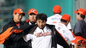 포수 신경현 “찬호형, 내려가실 때가…”