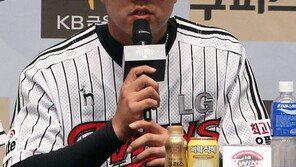 [런다운] 조계현 코치 “‘재떨이’ 조윤준, 언제까지 넘버3야?”