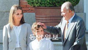스페인 국왕 “바람 잘 날 없어… ”