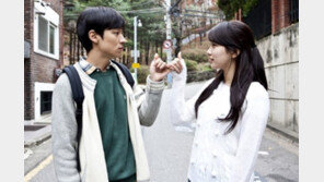 첫사랑의 힘!…‘건축학개론’ 멜로 흥행 톱 노린다