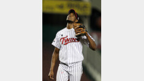 리즈를 통해 본 ‘스티브 블래스’ 증후군과 릭 엔키엘