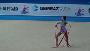 손연재, 페사로 월드컵 리본 6위 올라…올림픽 전망 밝혀