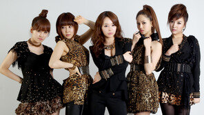 오로라 “춤추는 트로트 걸그룹으로 K팝 도전”