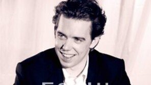 실내악 배경 더 도드라진 쇼팽의 피아노