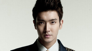 최시원 ‘미친인맥’…샤넬 칼 라거펠드까지…