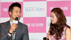 [SD포토] 이영훈, 오연서 바라보는 그윽한 눈빛