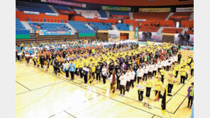 [생활체육 7330] 셔틀콕 우정 대결…부산 4연패!