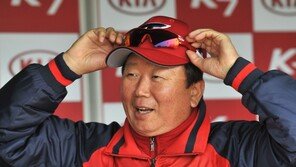 [런다운] 선동열 “현역때 나도 7개 연속 볼 던진 적 있지”