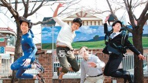 ‘똘끼, 50cc 유라시아를 횡단하다’ 출간한 대학생 권준오씨와 똘끼 청년들