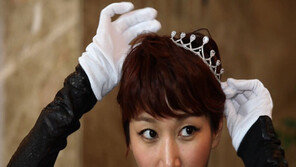 ‘재벌가 시집’ 최정윤, 티아라 가격만 무려…