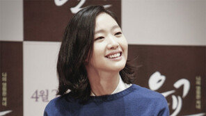 베일 벗은 여고생 ‘은교’…체모 노출 파격