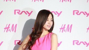 [포토] 소녀시대 서현, 각선미 살짝…섹시지수↑