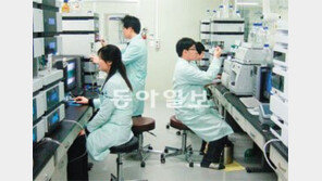 [BIO 의약]봄 되니 더 빠지네…’ 초기 탈모, 검증된 치료약 사용이 최선, 현대약품 미녹시딜