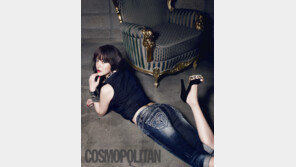 박시연, 아찔 뒤태에 글래머러스한 매력까지 겸비