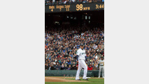 에르난데스 “나도 MLB 소년가장”