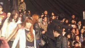 박봄, K팝스타 포착 ‘다리에 눈을 뗄 수 없어’