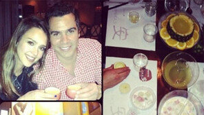 제시카 알바, 강남 포차서 생일파티 포착 ‘소주 마시며…’