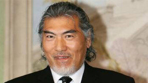 나훈아 상대 이혼소송, 아내 정수경은 누구?