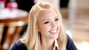 제시카 알바, tvN ‘백지연의 피플인사이드’ 깜짝 출연