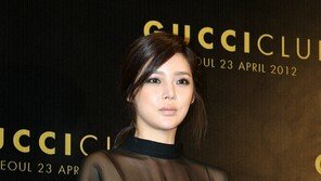 [포토] 박시연, 결혼 후 되찾은 턱선 ‘얼굴이 반쪽’