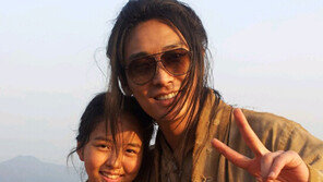 ‘반전외모’ 김소현, 앞머리 내렸을 뿐인데…‘다른 분위기’