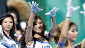 [포토] 치어리더, 시원한 컬러 초미니 입고 열혈 응원