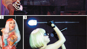 GAGA는 자유를 먹고 사는 ‘불확실성 시대의 괴물’