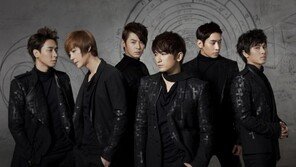 신화, 신사복 ‘로이젠’ 모델 발탁