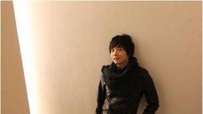 5살 연상녀와 5월 결혼, 배우 엄성모 관심 집중