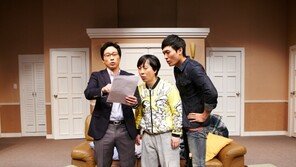 개인기? No! 대본의 힘으로 웃기는 ‘게이결혼식’