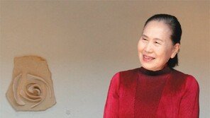 魔女 박정자… “무대는 나의 운명”