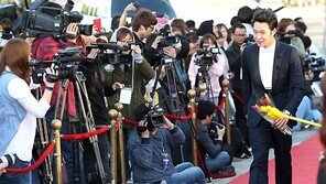 [SD포토] 박유천, 놓칠 수 없는 빅스타…취재열기 후끈