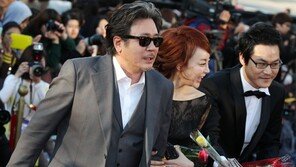 [SD포토] 최민식-김혜은-김성균, 배우포스 작렬