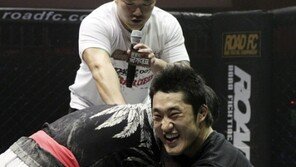 UFC 김동현, 천하장사 이만기와 씨름 대결