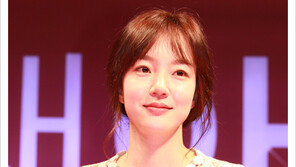 [우먼 동아일보 스타 뷰티] 베이비 페이스 종결자, 임수정의 ‘순수 메이크업’