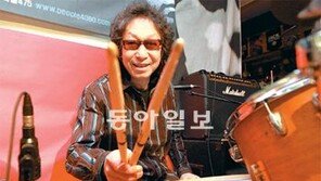 “들국화, 다시 뭉쳐 남은 이야기 끝낼 것”