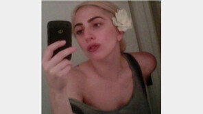 ‘마더 몬스터’ 레이디 가가, 의외의 청순미 넘치는 민낯