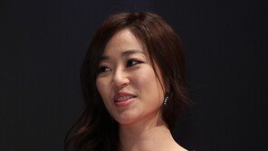 [SD포토] 김효진, 긴장했나? 살짝 어색한 미소