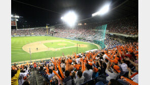 [콤팩트뉴스] 근로자의 날, 잠실·목동구장 전석 매진 外