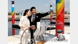 [포토] 이범수 부부 ‘영화 속 한 장면 같아~’