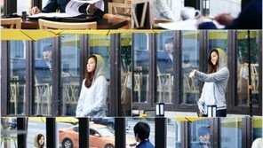 ‘신사의 품격’ 장동건-김하늘, 빗속 첫만남 공개돼