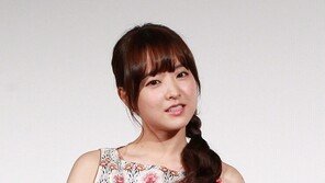 [포토] 박보영, 짧은 초미니 ‘봄향기 가득’ 