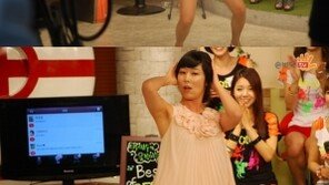 ‘하의실종’ 사유리, 또 저질댄스 ‘섹시 웨이브까지’