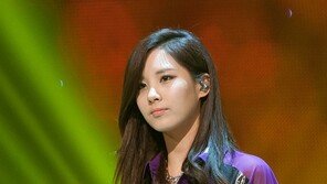 [포토] 서현, 언니들 압도한 끝장 몸매… 태티서 엠카 출격